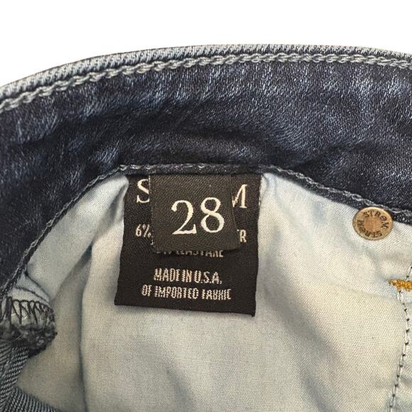 STROM Straight Leg Trenton Dove Wash Jeans | 28 - Picture 5 of 7